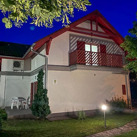 Zoeld Zona Zamardi Ueduelo Bed and Breakfast Exteriör bild