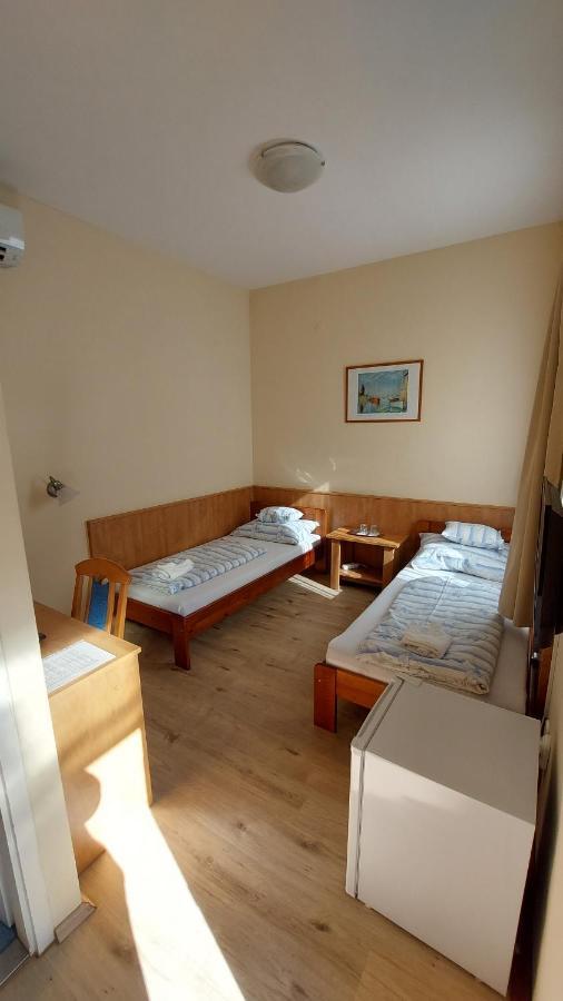 Zoeld Zona Zamardi Ueduelo Bed and Breakfast Exteriör bild